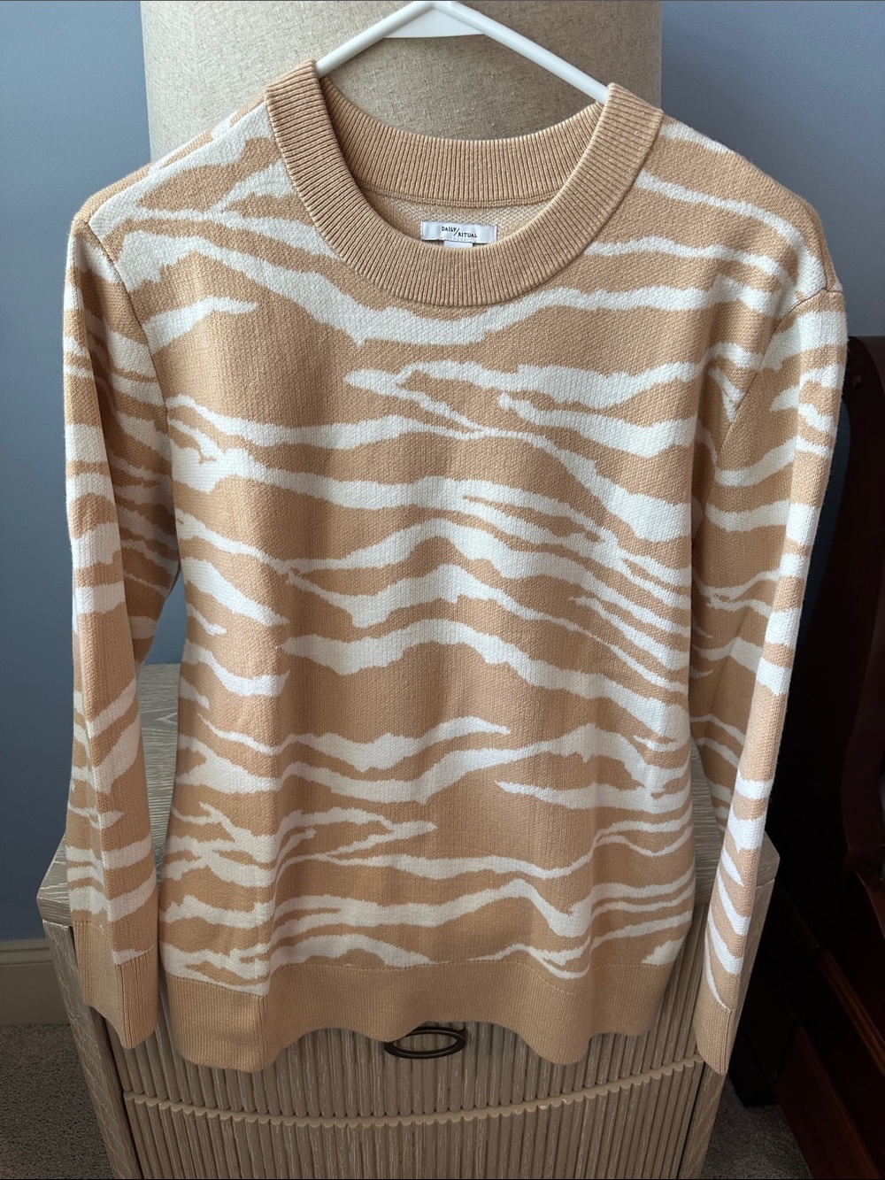 Daily Ritual Beige and White Zebra-Print Crewneck Sweater